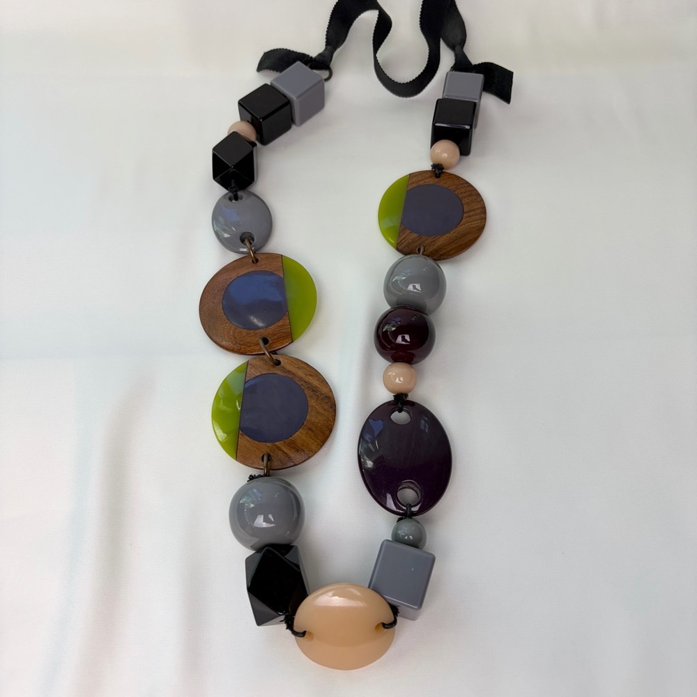 Boden Wood & Resin Multicolor Geometric Necklace